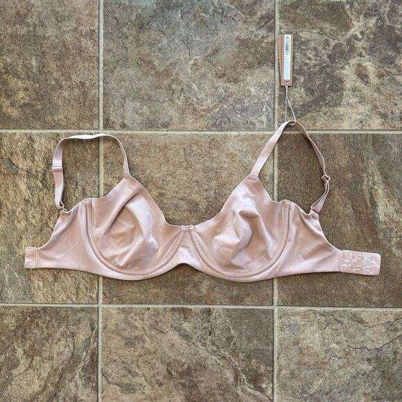 Skims Fits Everybody Unlined Demi Bra Size Mica Size 32H - Picture 1 of 8